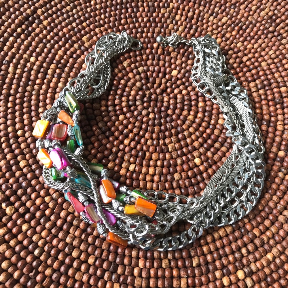 Chunky chain and shell bead choker necklace
